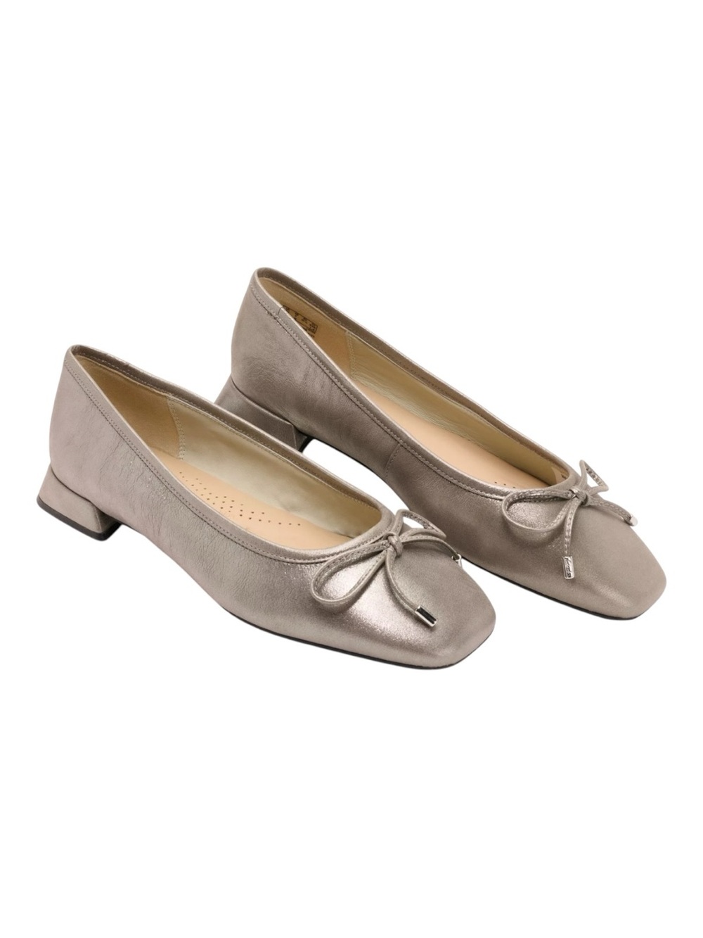 Clarks Ubree15 Step Silver Metallic Leather Ballet Flats Bow Low Heel Shoes 7.5